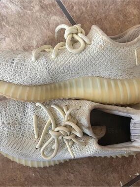 Yeezy Boost 350 V2 Butter Adidas trainers